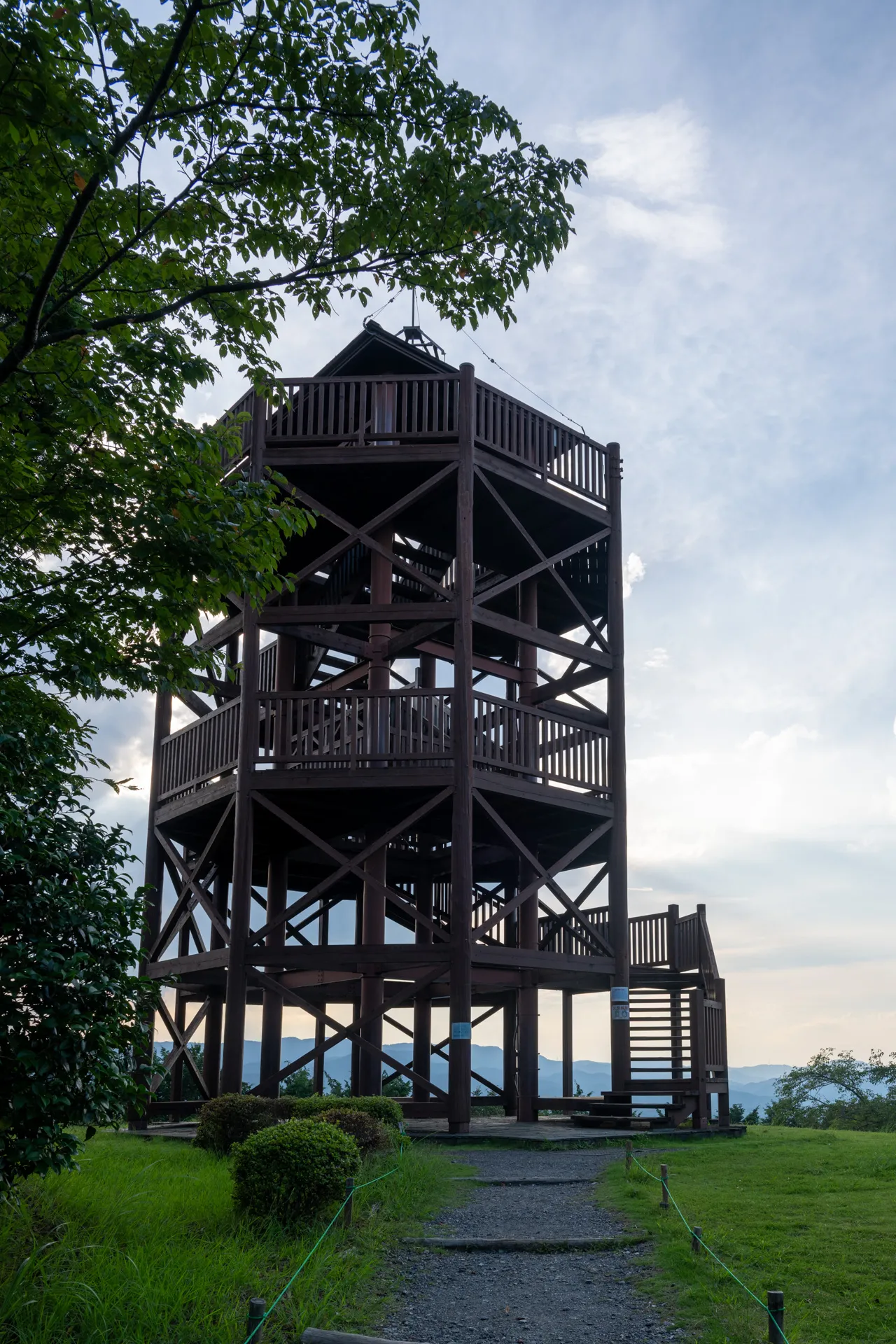 仙元山見晴らしの丘公園の展望台